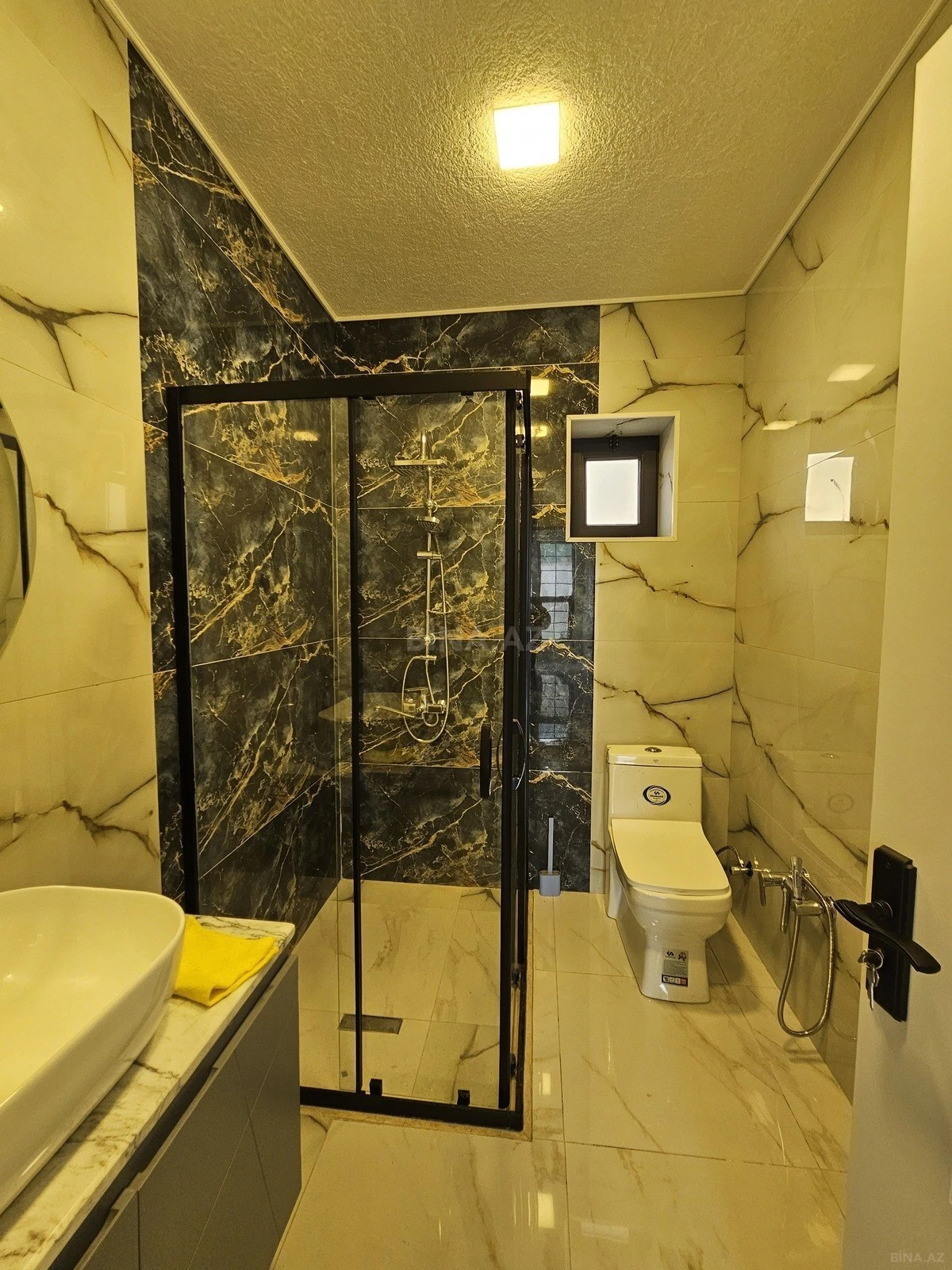 Satılır 5 otaqlı həyət evi 150 m²