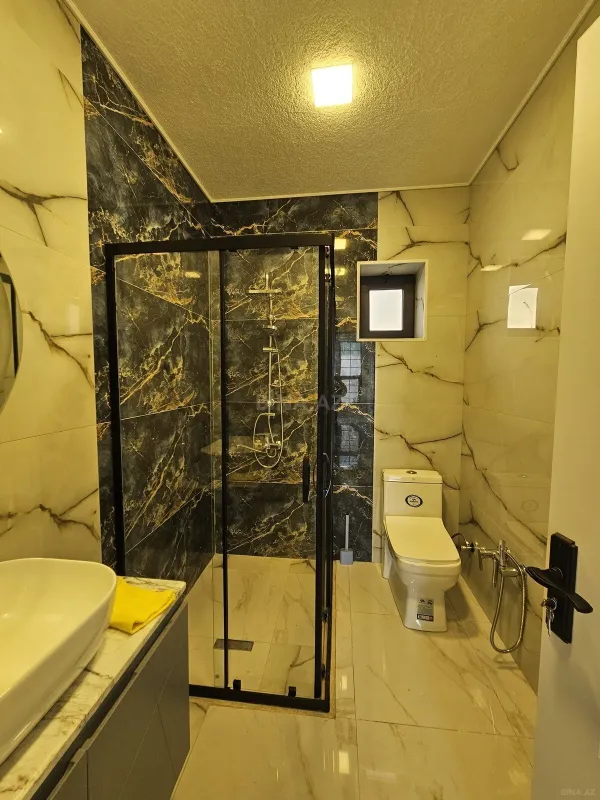 Satılır 5 otaqlı həyət evi 150 m²