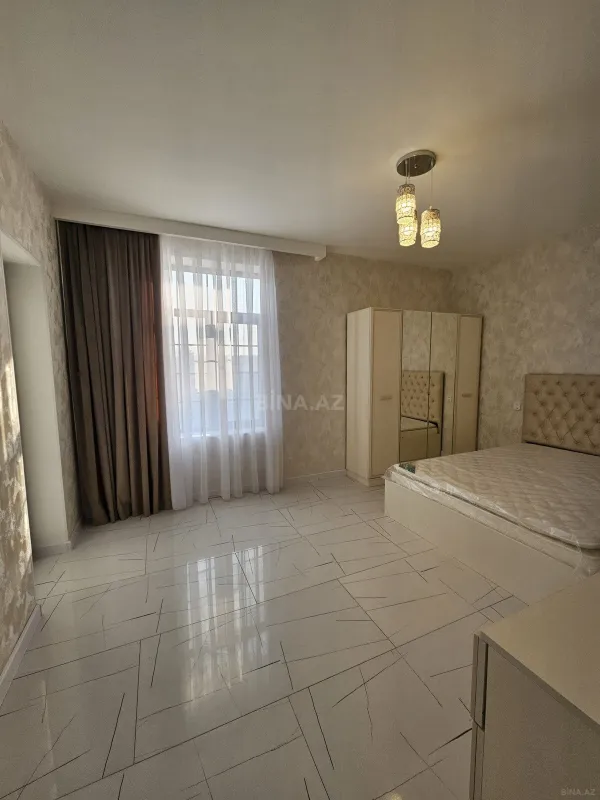 Satılır 5 otaqlı həyət evi 150 m²