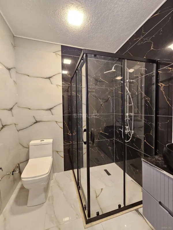 Satılır 5 otaqlı həyət evi 150 m²