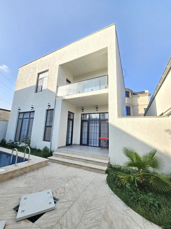 Satılır 5 otaqlı həyət evi 150 m²