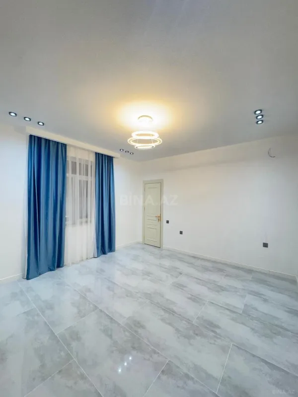 Satılır 5 otaqlı həyət evi 170 m²