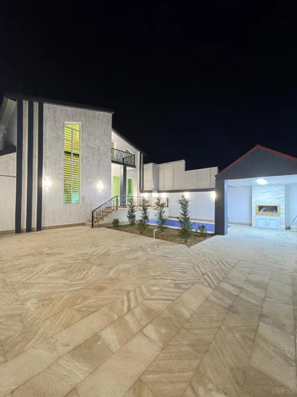 Satılır 5 otaqlı həyət evi 170 m²