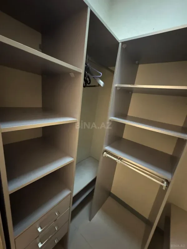 Kirayə verilir 3 otaqlı mənzil 140 m²