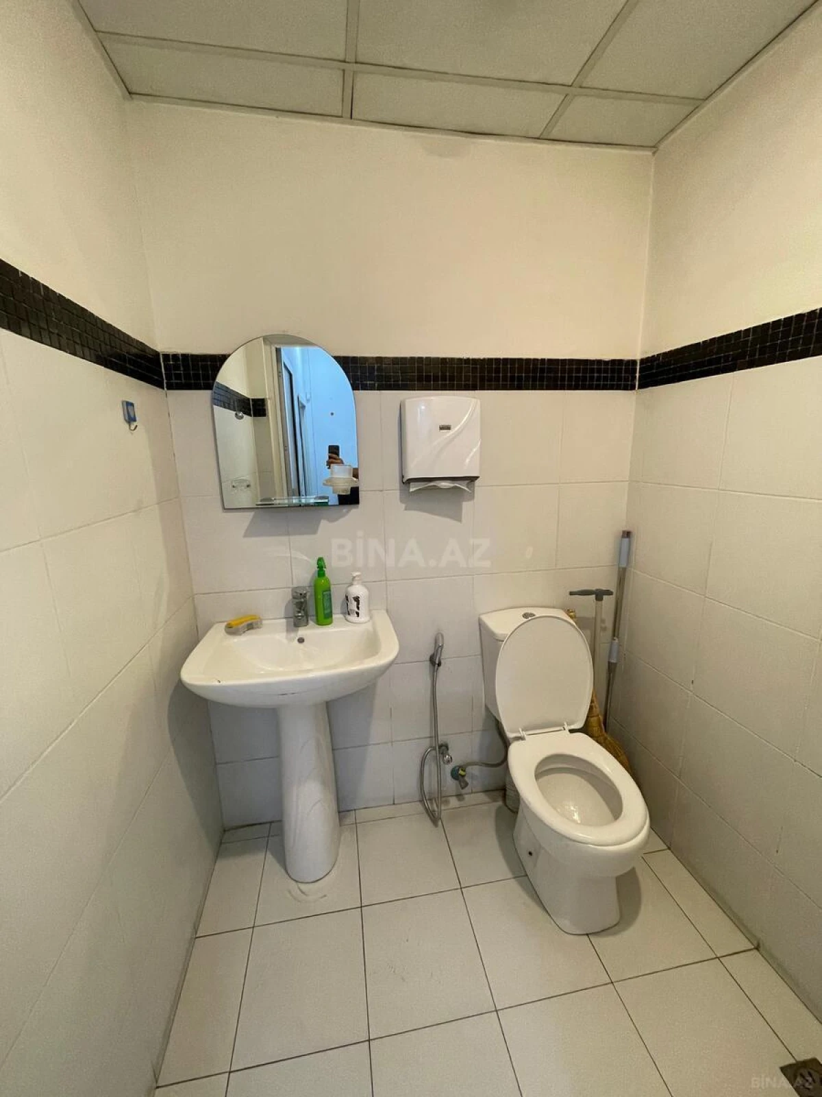 Kirayə verilir obyekt 100 m²