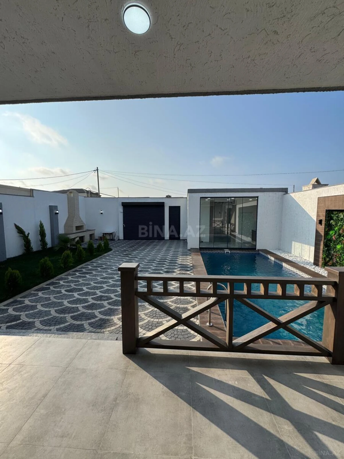 Satılır 4 otaqlı həyət evi 160 m²