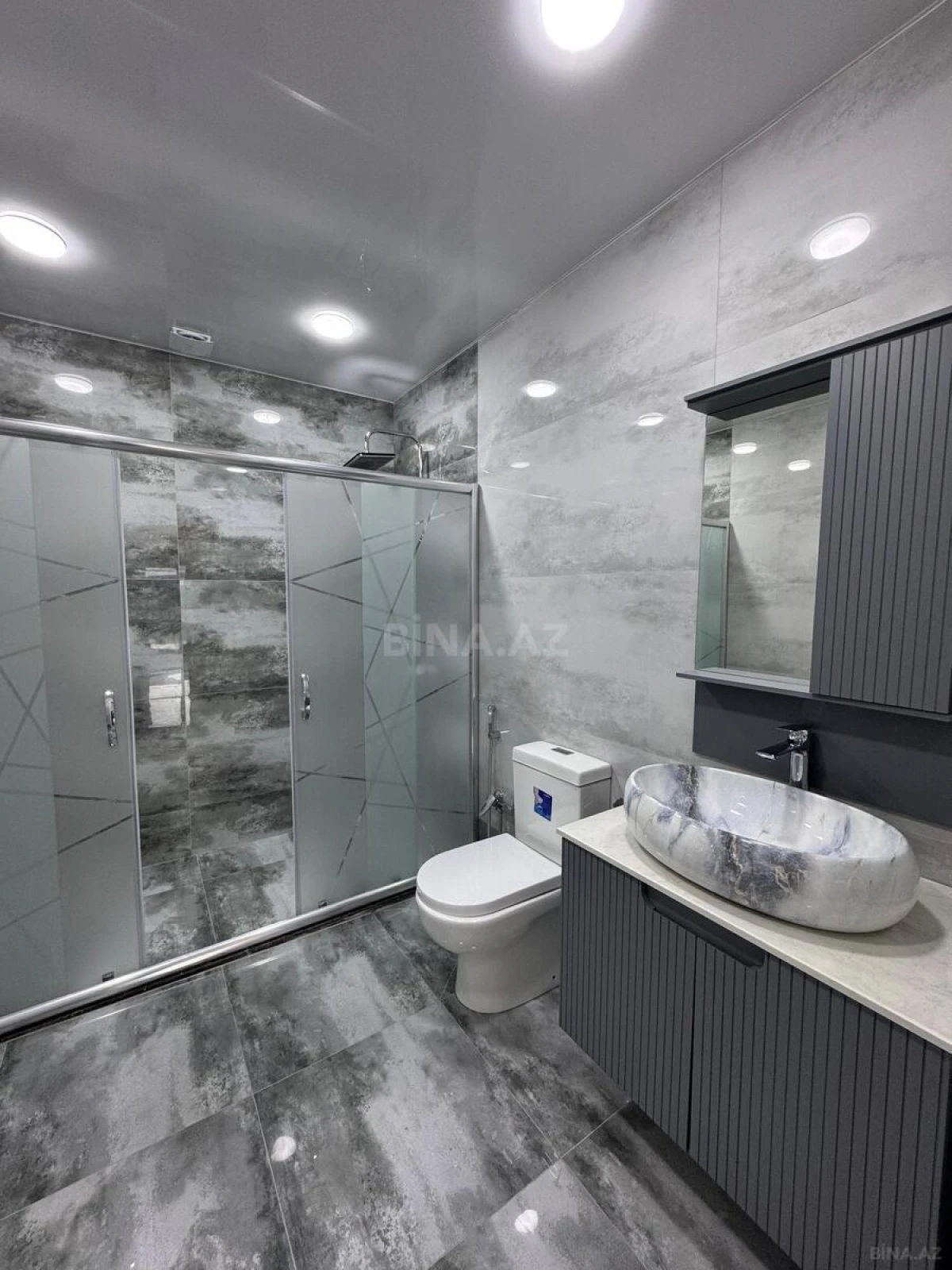 Satılır 4 otaqlı həyət evi 160 m²