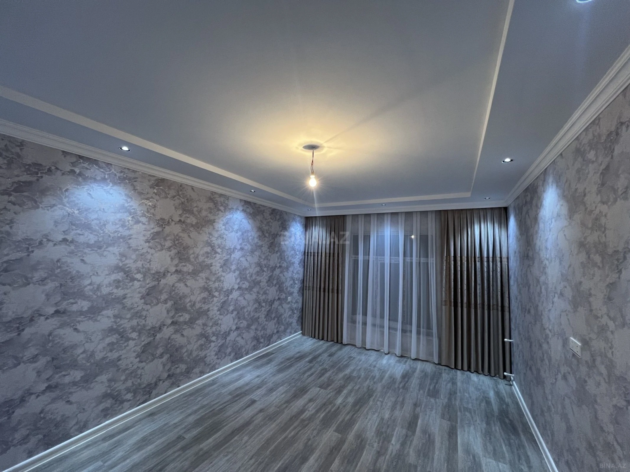 Satılır 4 otaqlı həyət evi 100 m²