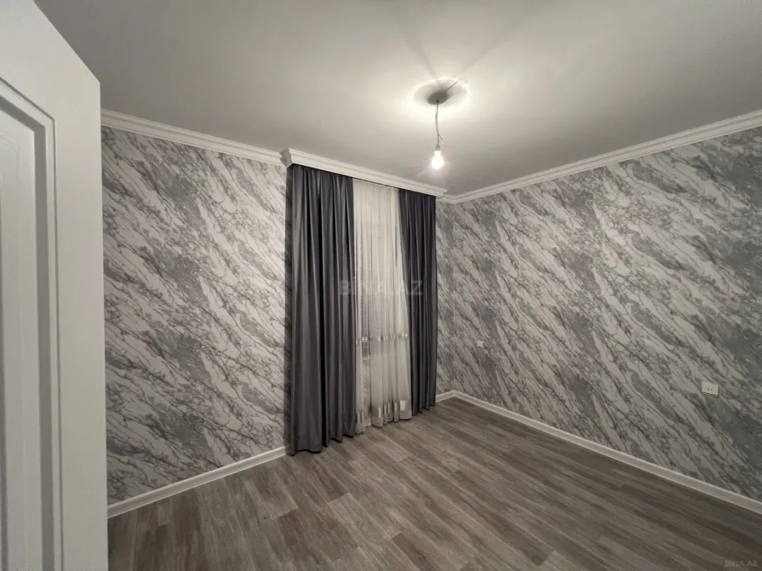 Satılır 4 otaqlı həyət evi 100 m²