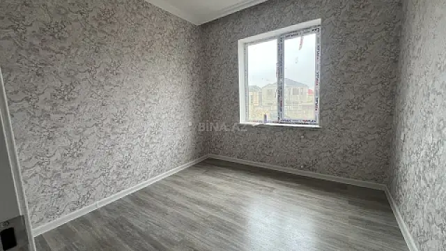 Satılır 4 otaqlı həyət evi 100 m²