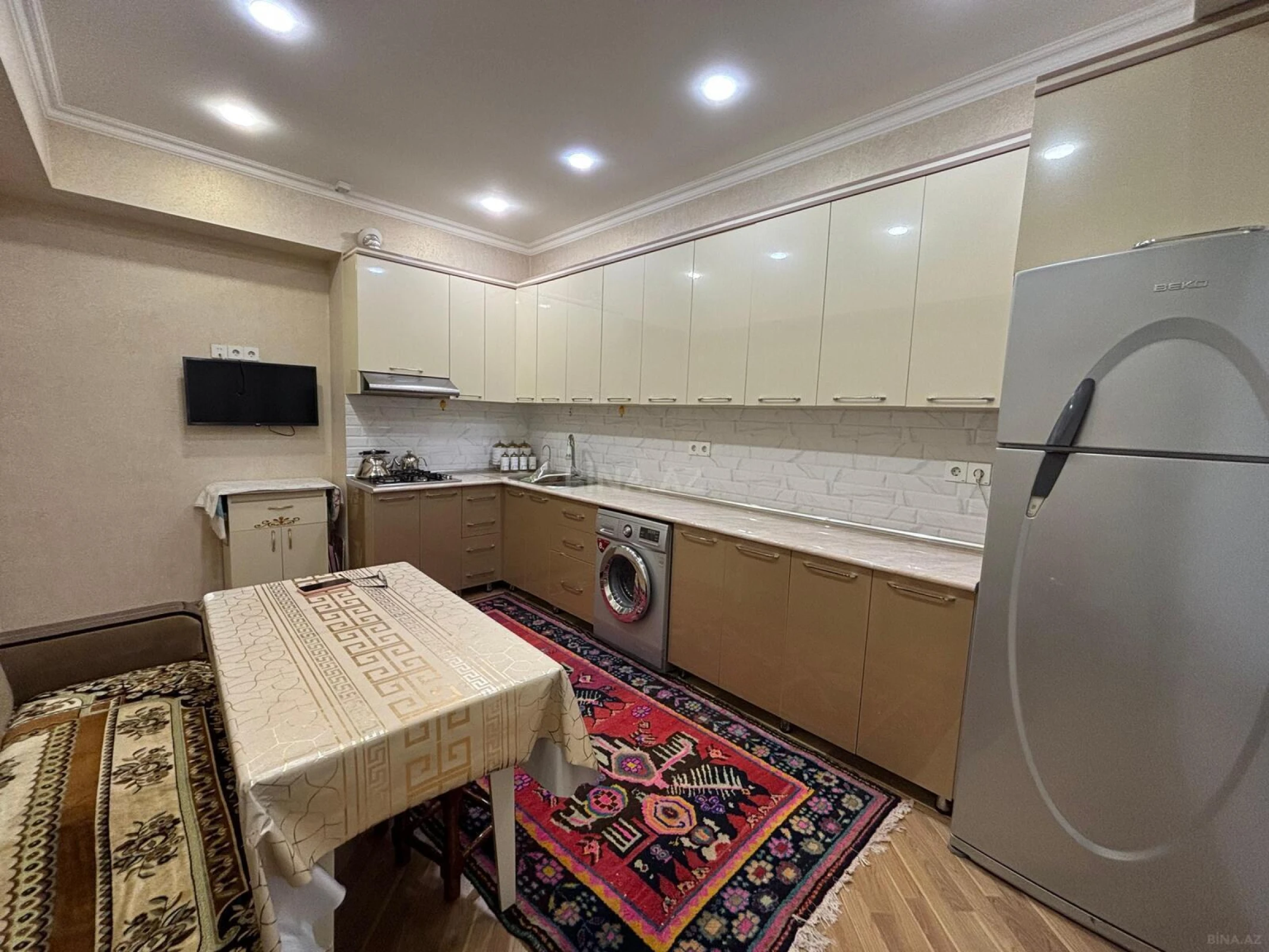 Satılır 3 otaqlı mənzil 100 m²