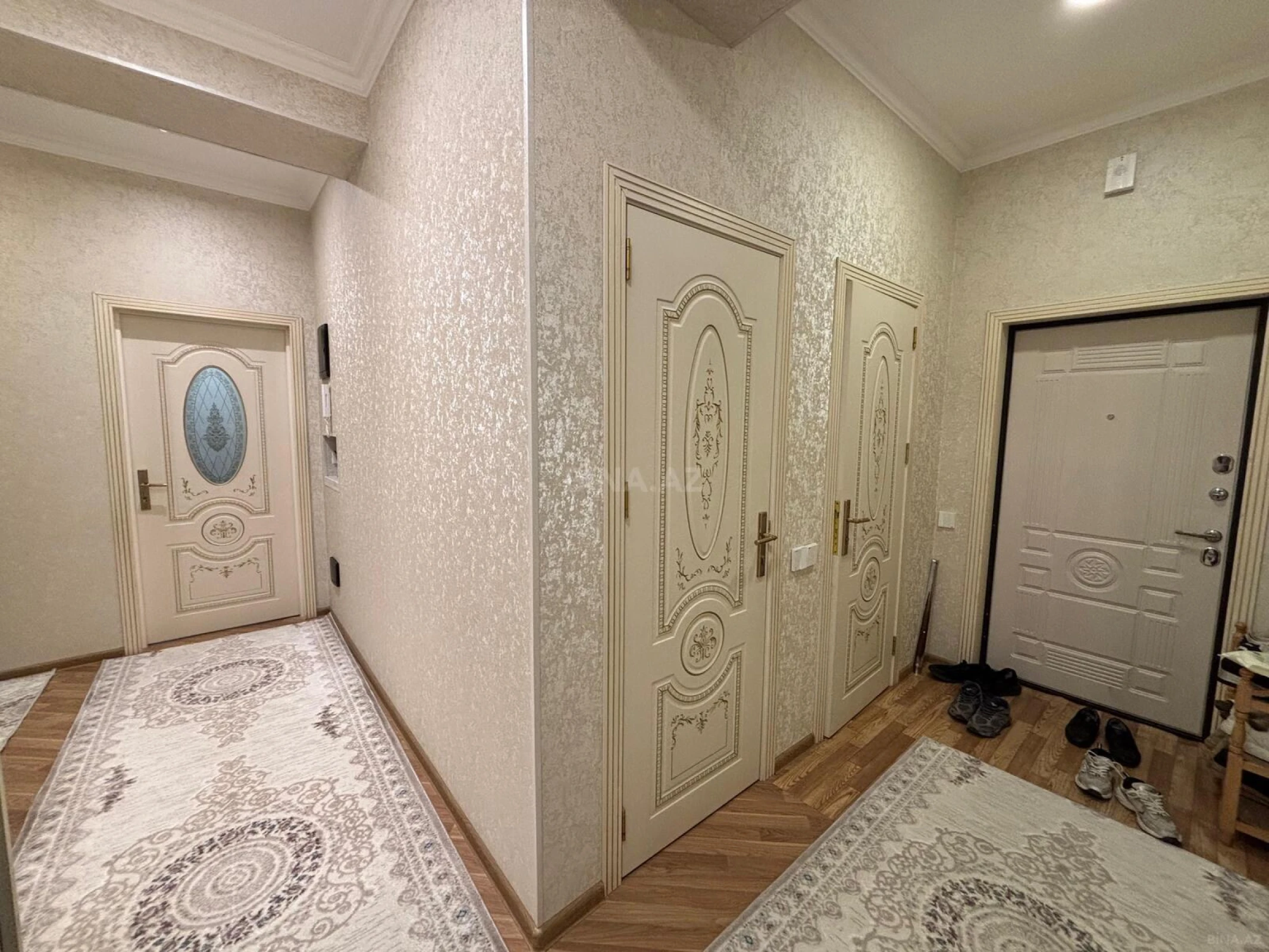 Satılır 3 otaqlı mənzil 100 m²