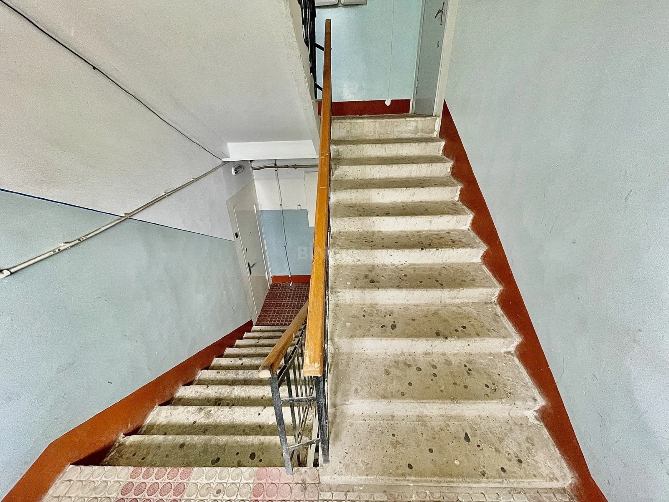 Satılır 3 otaqlı mənzil 115 m²