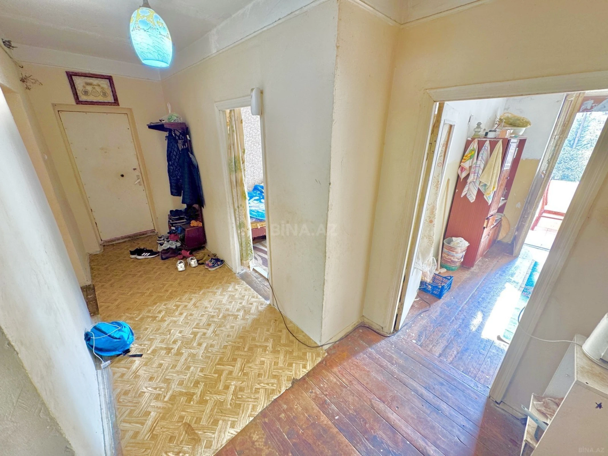 Satılır 3 otaqlı mənzil 115 m²