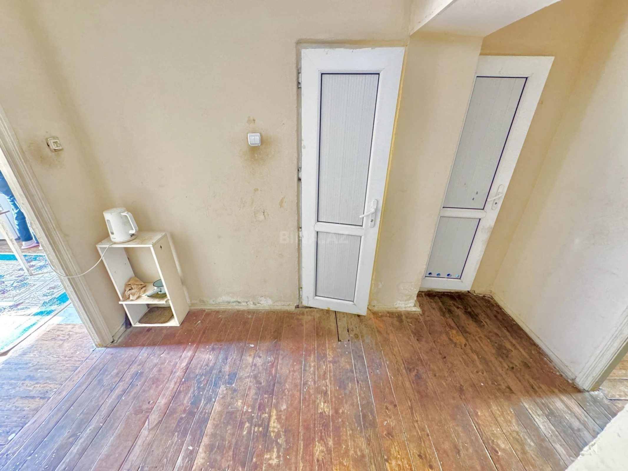 Satılır 3 otaqlı mənzil 115 m²