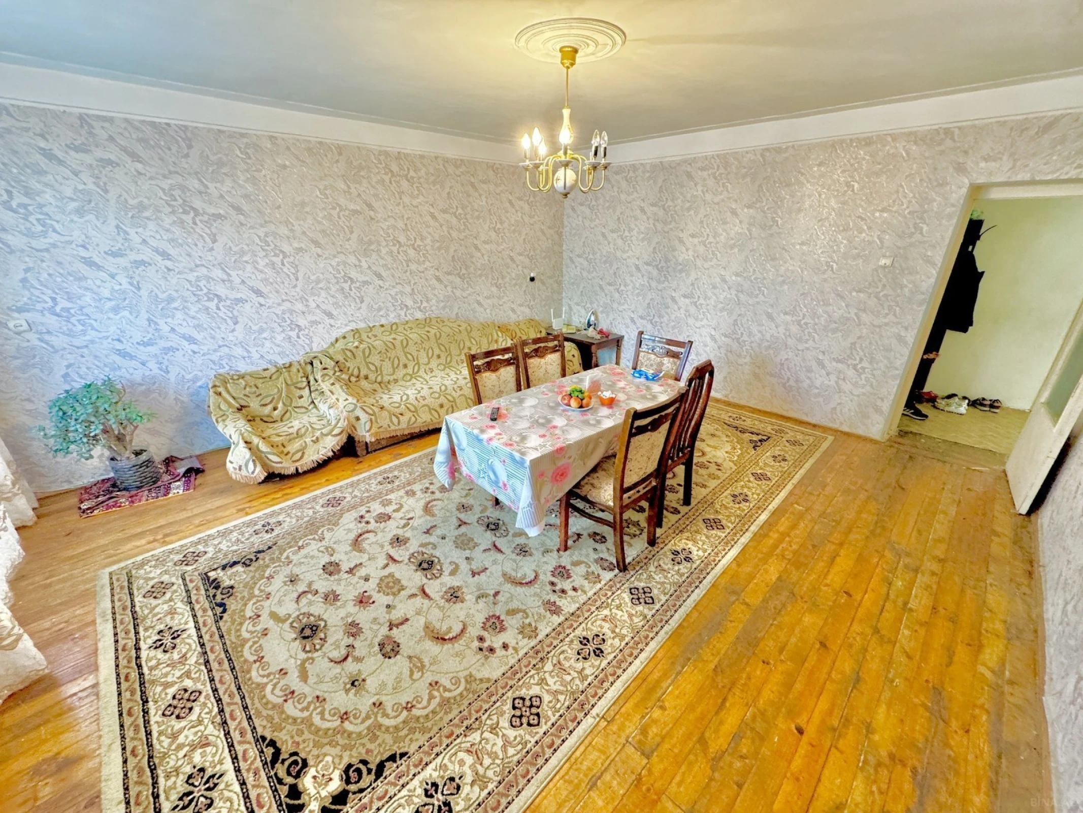 Satılır 3 otaqlı mənzil 115 m²