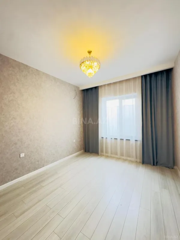 Satılır 4 otaqlı həyət evi 160 m²