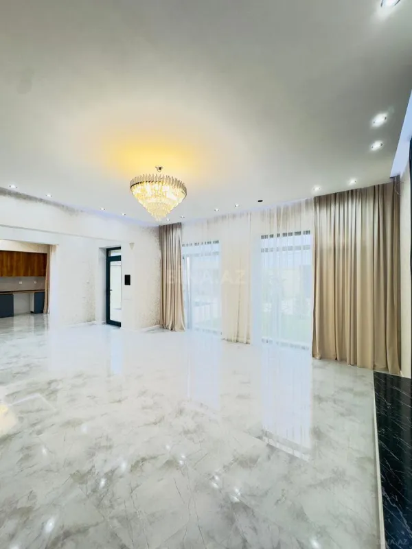 Satılır 4 otaqlı həyət evi 160 m²