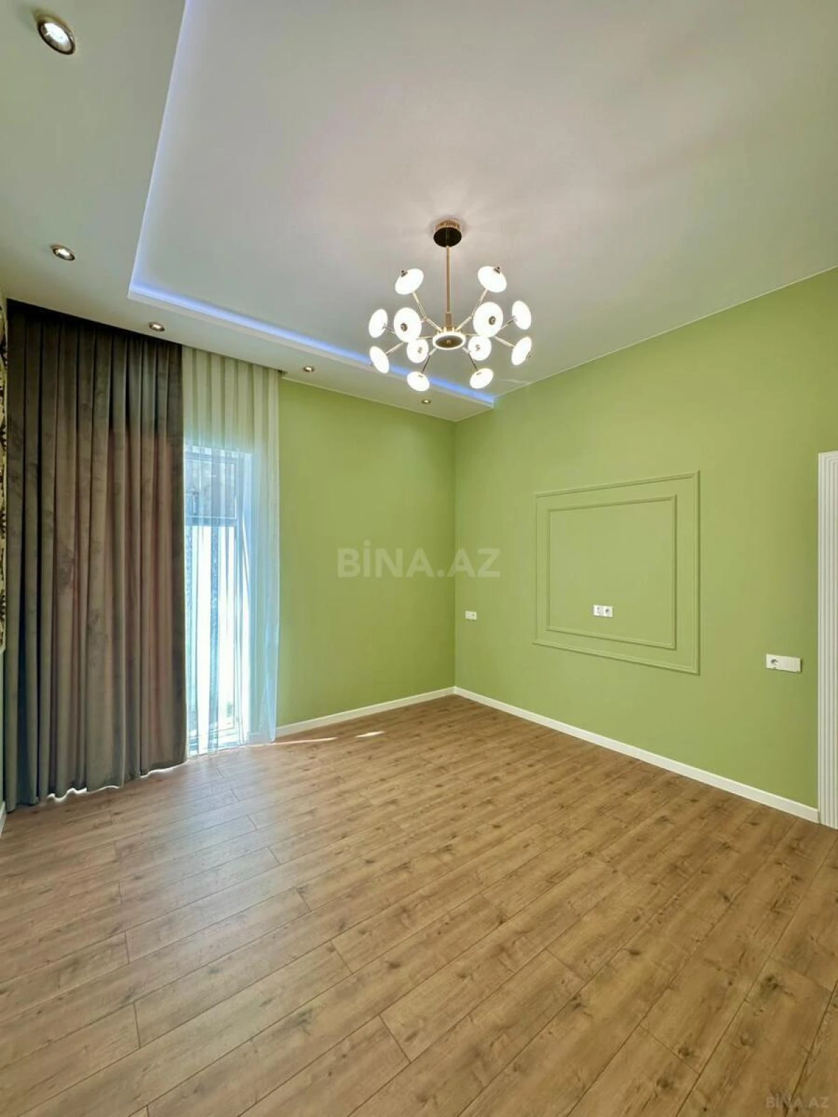 Satılır 4 otaqlı həyət evi 160 m²