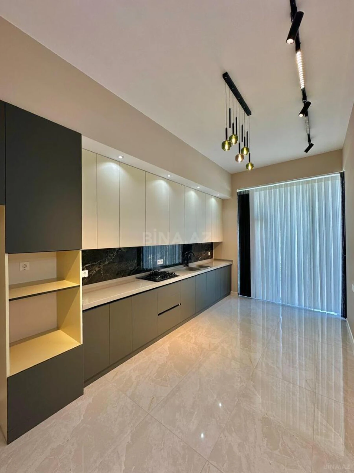 Satılır 4 otaqlı həyət evi 160 m²