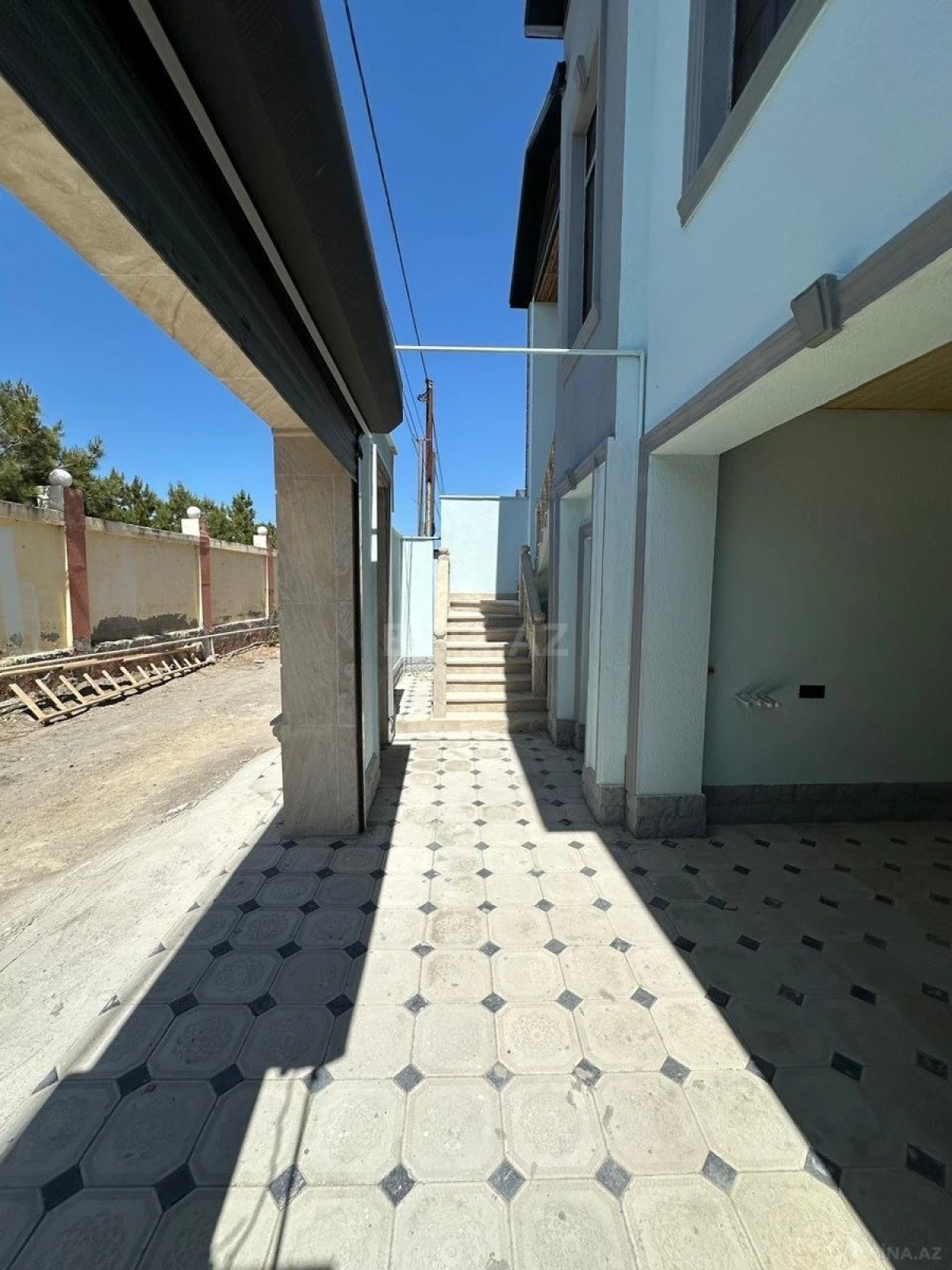 Satılır 3 otaqlı həyət evi 180 m²