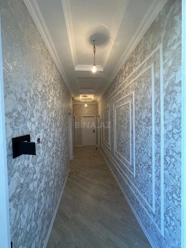 Satılır 3 otaqlı həyət evi 180 m²