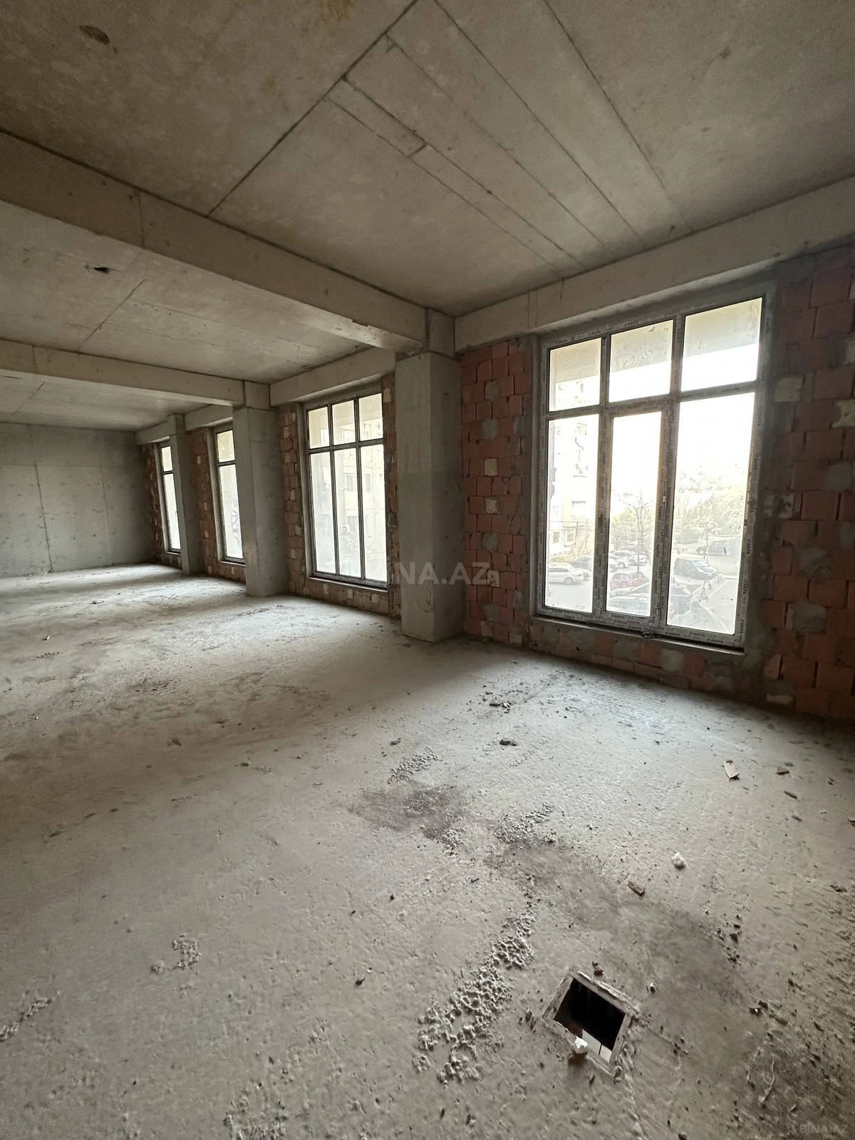 Kirayə verilir obyekt 530 m²