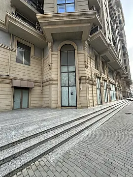 Kirayə verilir obyekt 530 m²