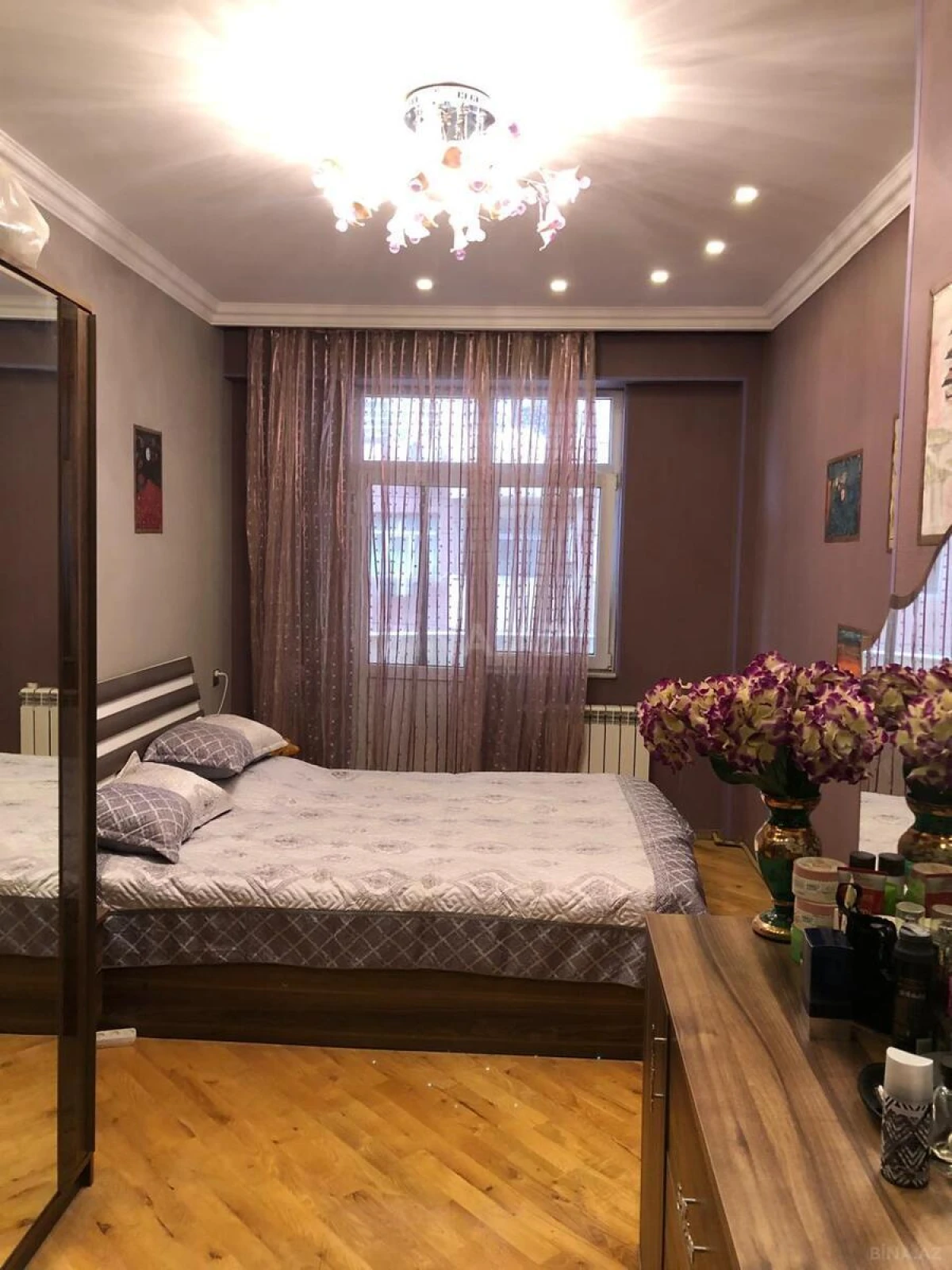 Satılır 4 otaqlı mənzil 110 m²