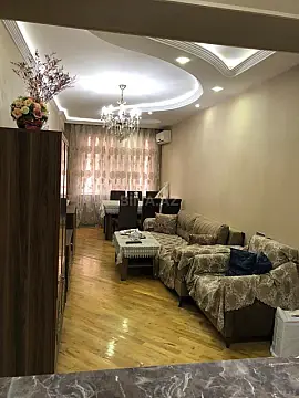 Satılır 4 otaqlı mənzil 110 m²