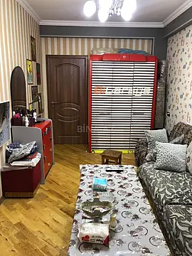 Satılır 4 otaqlı mənzil 110 m²