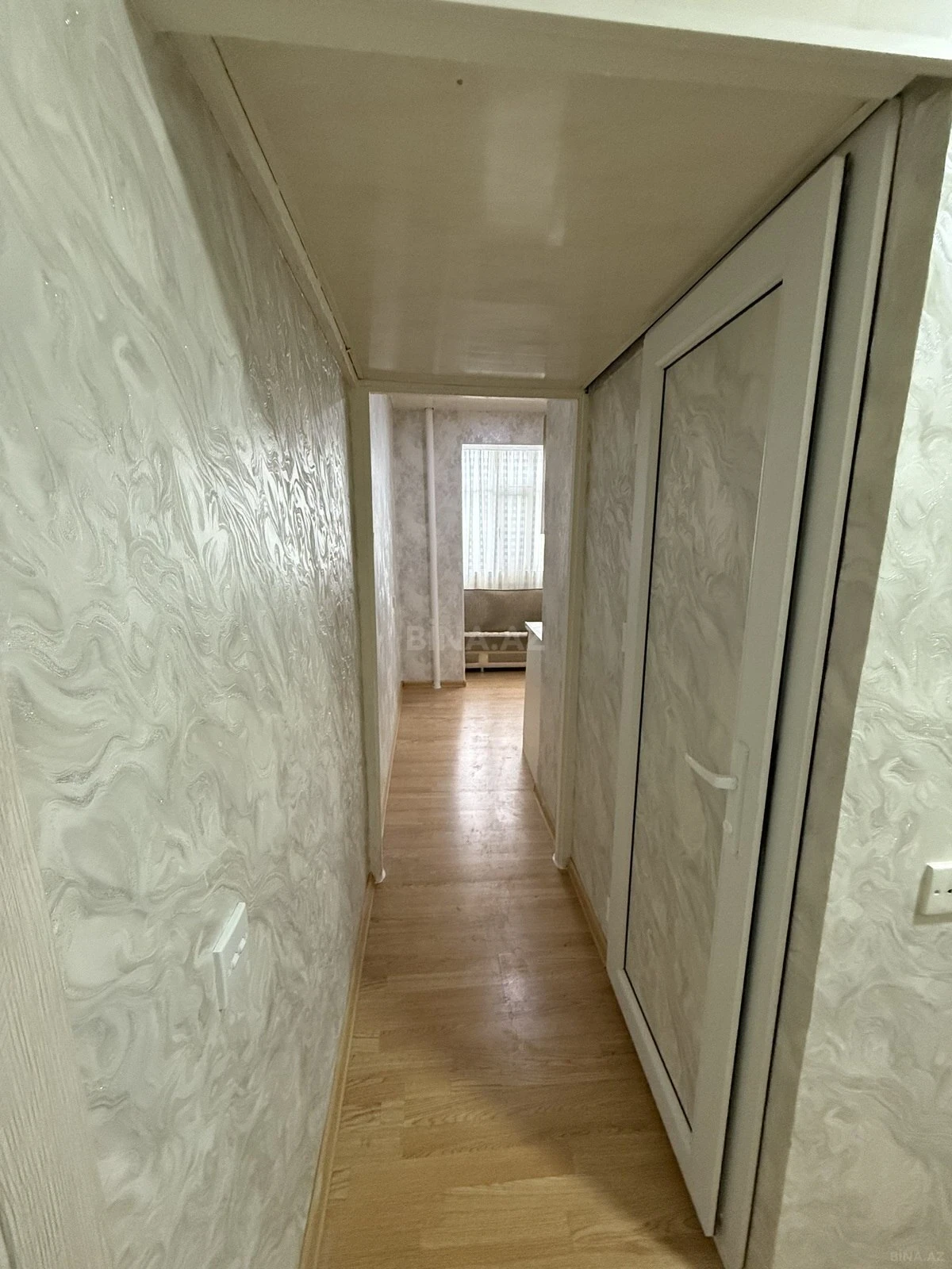 Satılır 1 otaqlı mənzil 45 m²