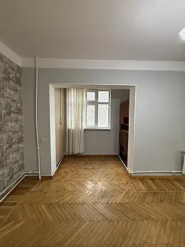 Satılır 1 otaqlı mənzil 45 m²