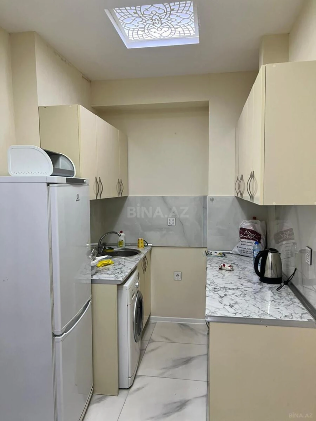 Satılır 2 otaqlı mənzil 63 m²