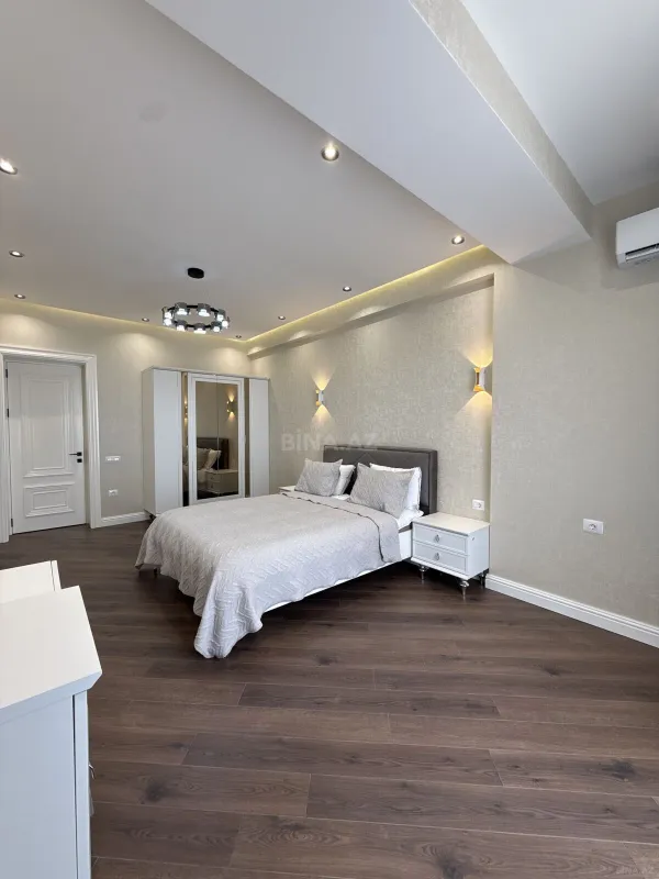 Satılır 3 otaqlı mənzil 97.4 m²