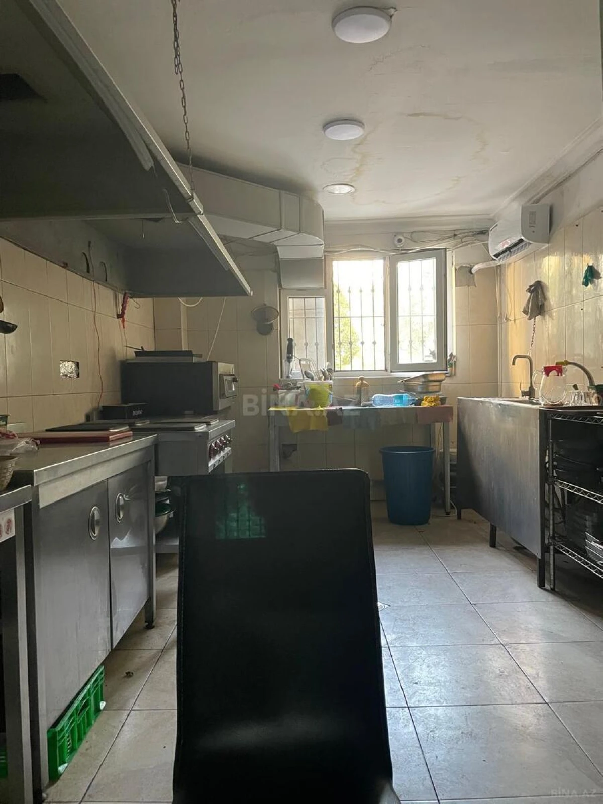 Kirayə verilir obyekt 240 m²