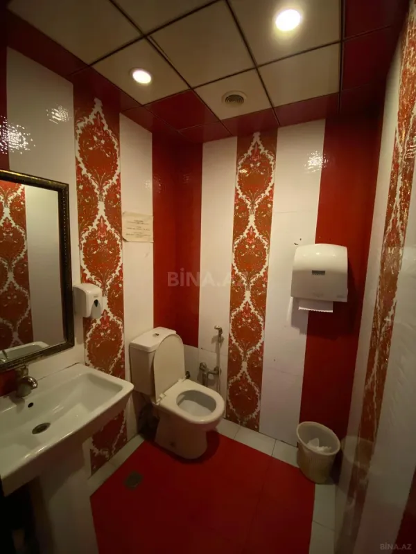 Kirayə verilir obyekt 240 m²