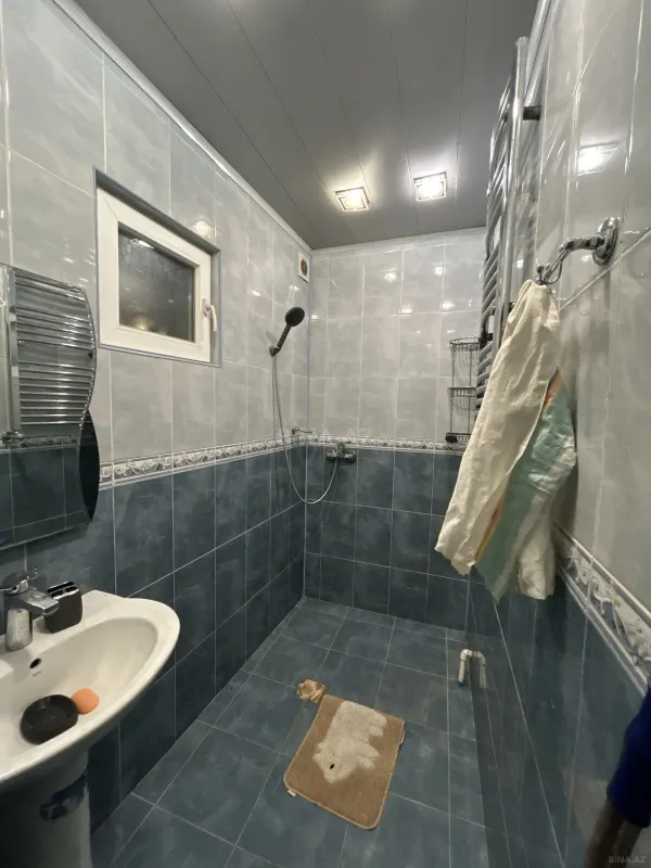 Satılır 2 otaqlı mənzil 65 m²