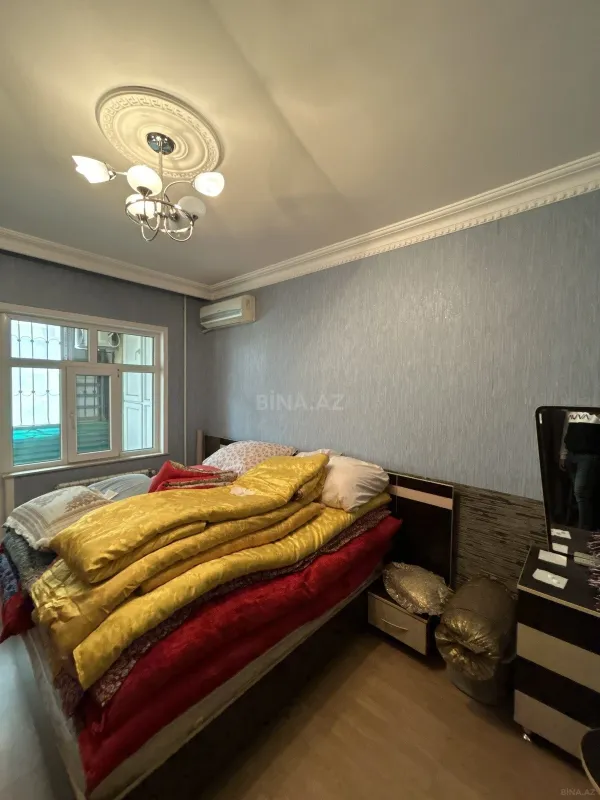 Satılır 2 otaqlı mənzil 65 m²