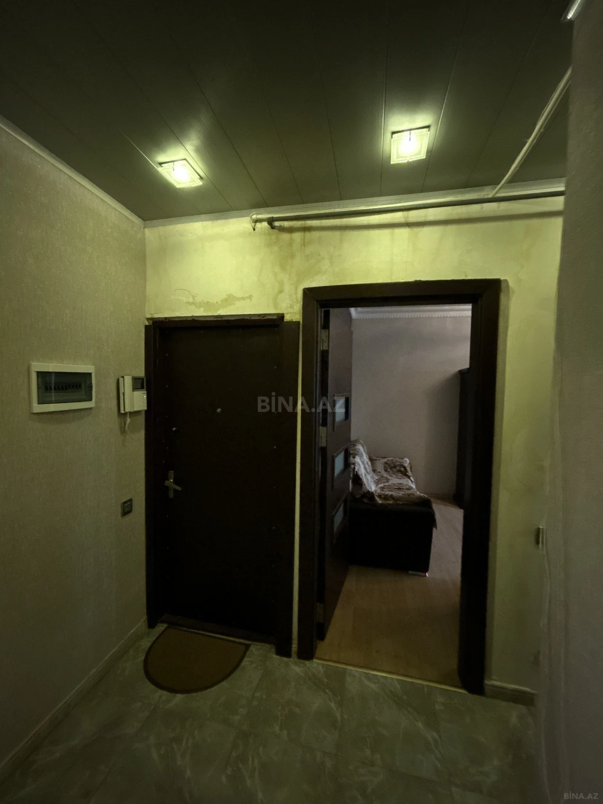 Satılır 2 otaqlı mənzil 65 m²