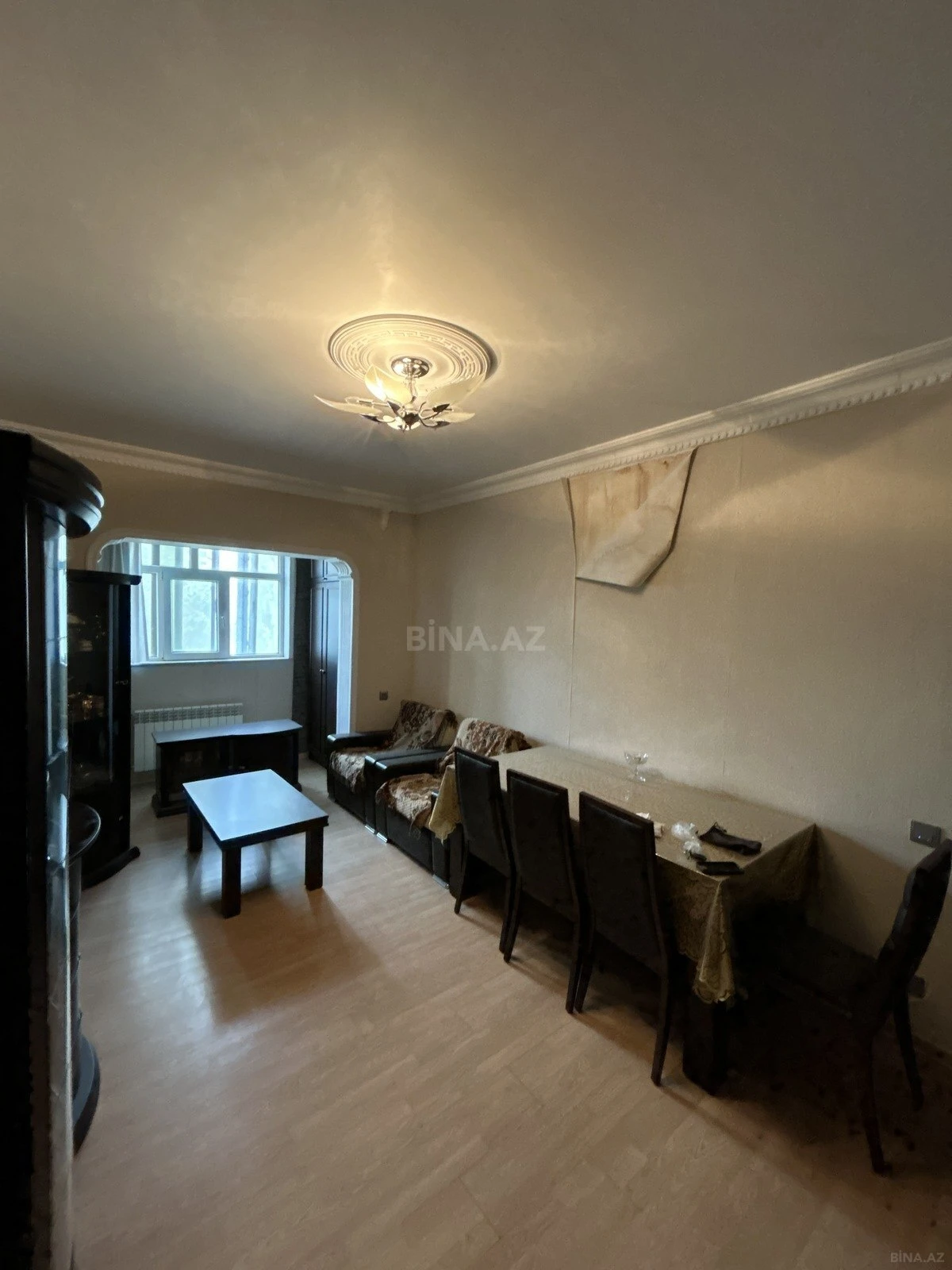 Satılır 2 otaqlı mənzil 65 m²