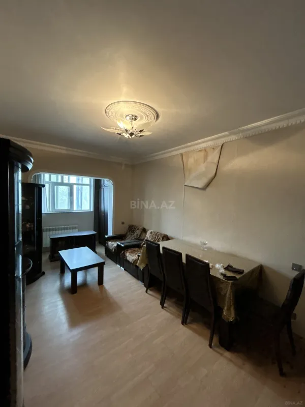 Satılır 2 otaqlı mənzil 65 m²