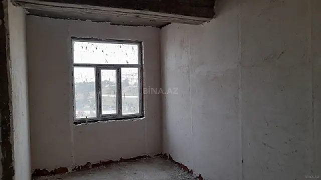 Satılır 3 otaqlı mənzil 148 m²
