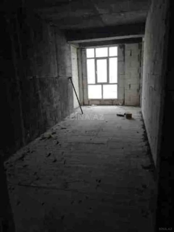 Satılır 3 otaqlı mənzil 148 m²