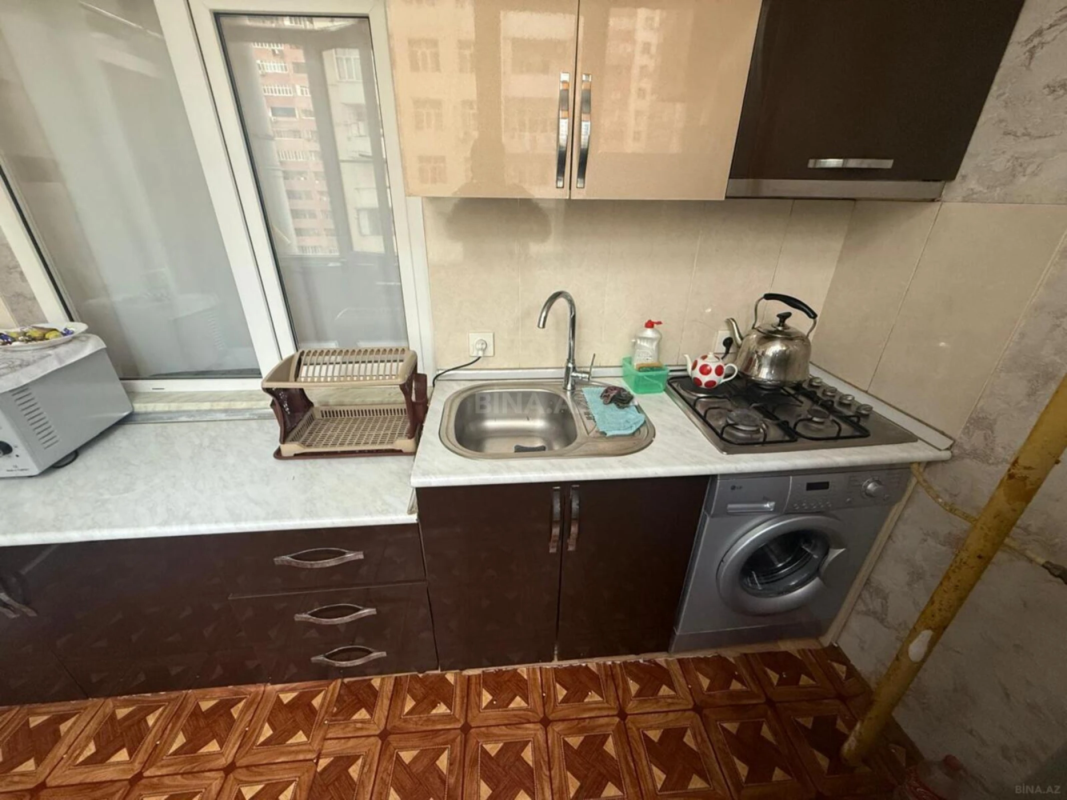 Kirayə verilir 2 otaqlı mənzil 70 m²