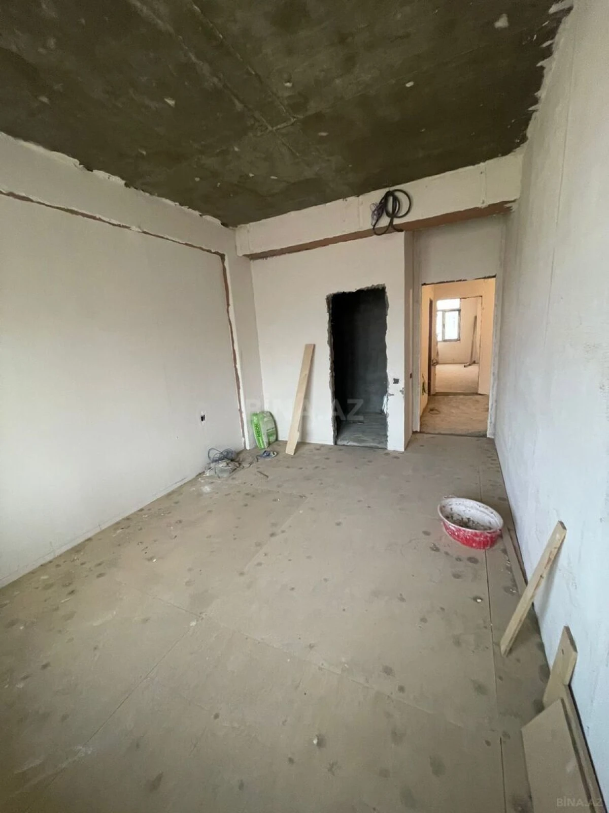 Satılır 3 otaqlı mənzil 116 m²