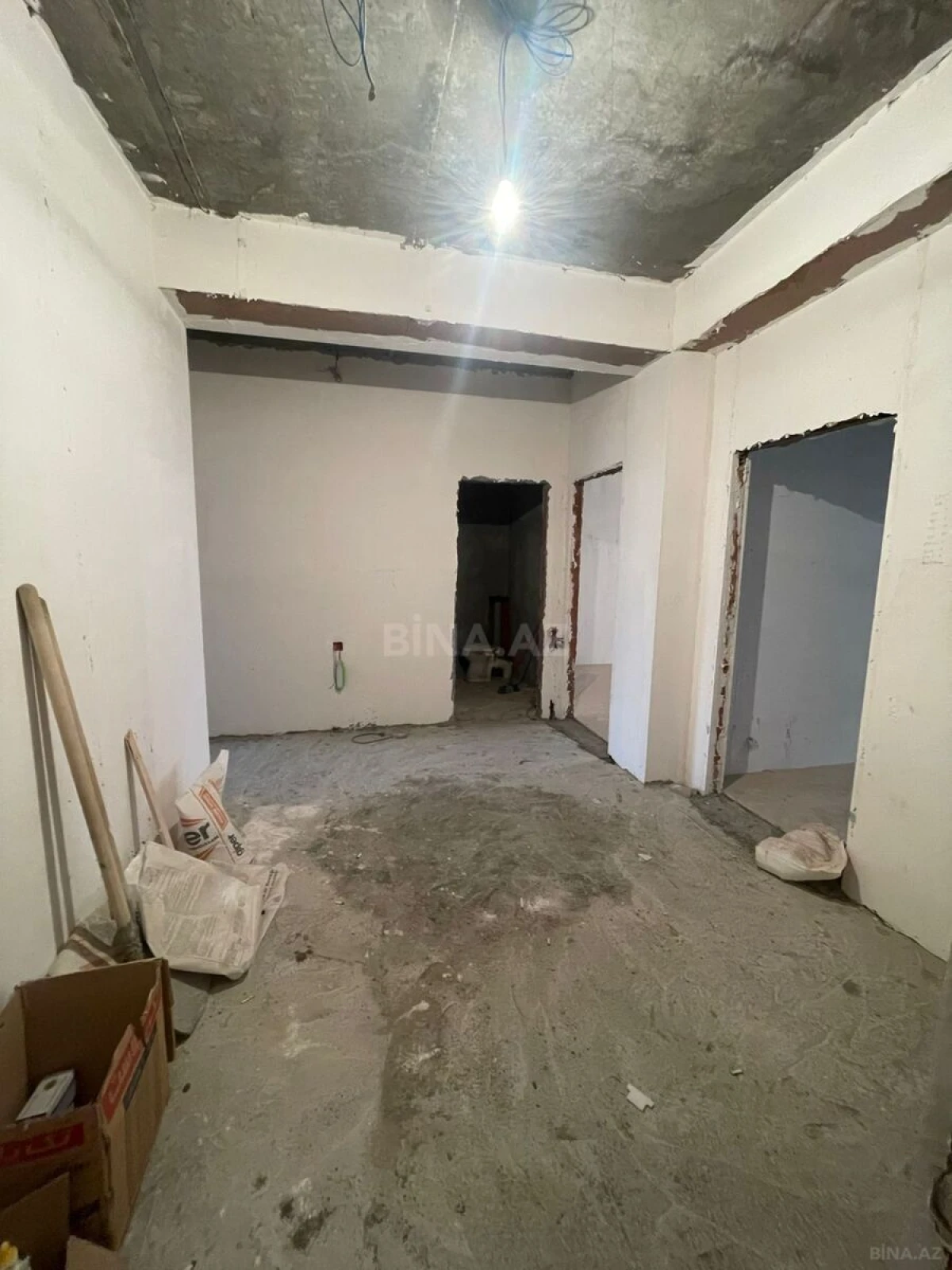 Satılır 3 otaqlı mənzil 116 m²