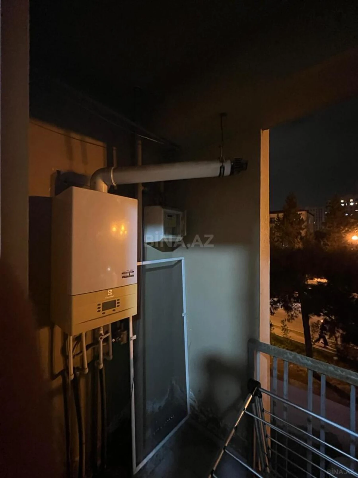 Satılır 1 otaqlı mənzil 40 m²