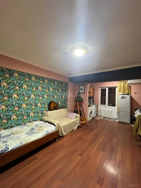 Satılır 1 otaqlı mənzil 40 m²