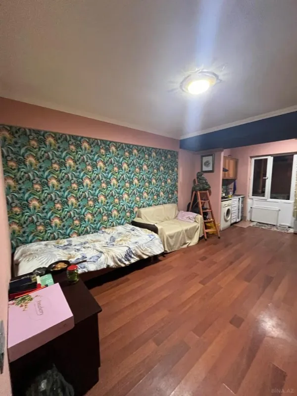 Satılır 1 otaqlı mənzil 40 m²